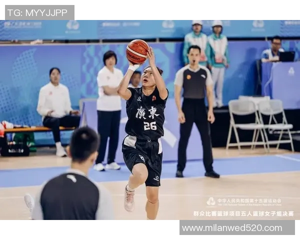 明星篮球场上的精彩瞬间与背后的故事揭秘 明星篮球场上的精彩瞬间与背后的故事揭秘